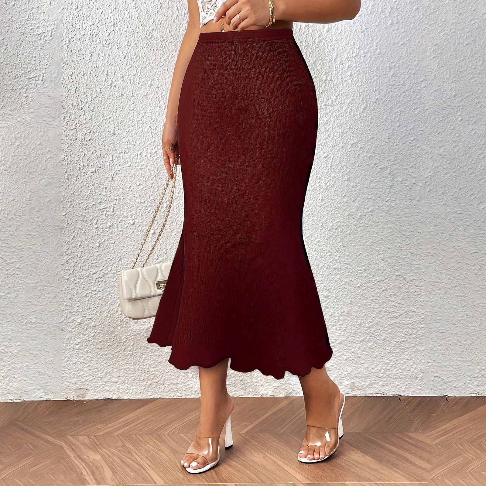 thumbnail image 4 of Falda midi fruncida de punto acanalado para mujer: cintura alta elástica, bajo en forma de cola de pez, corte ajustado, ideal para llevar en ocasiones informales y fiestas, 4 of 4
